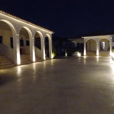 Апартаменты 3 Agios Leon