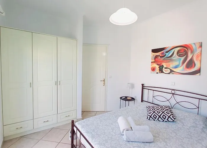 3 Apartment Agios Leon